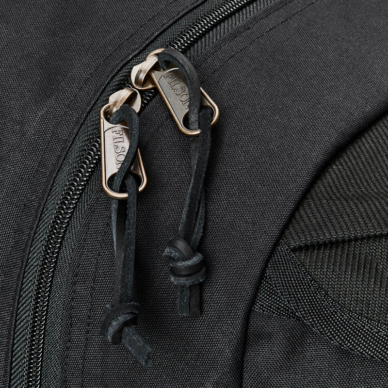 SURVEYOR 36L BACKPACK / サーヴェヤー 36リットル バックパック