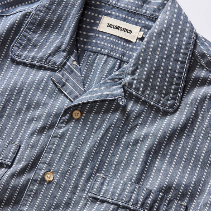 Close up of collar detail