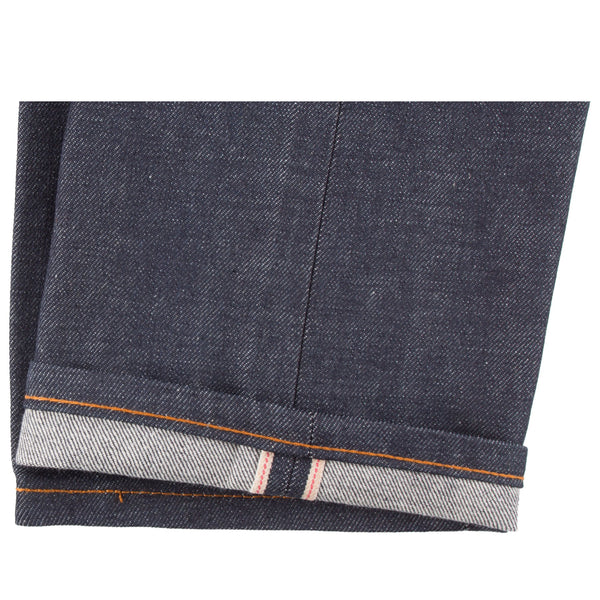 Close Up of Rolled Hem