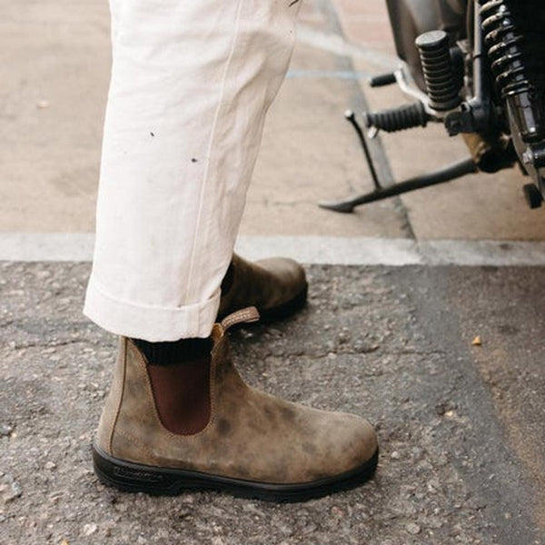 Rustic Brown Blundstone Chelsea Boot on Foot