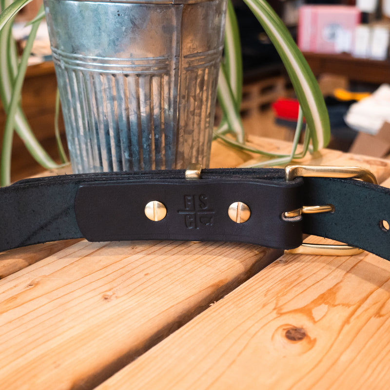 1 1/4" Camp Belt in Black with Brass Hardware. Showing the Inside.